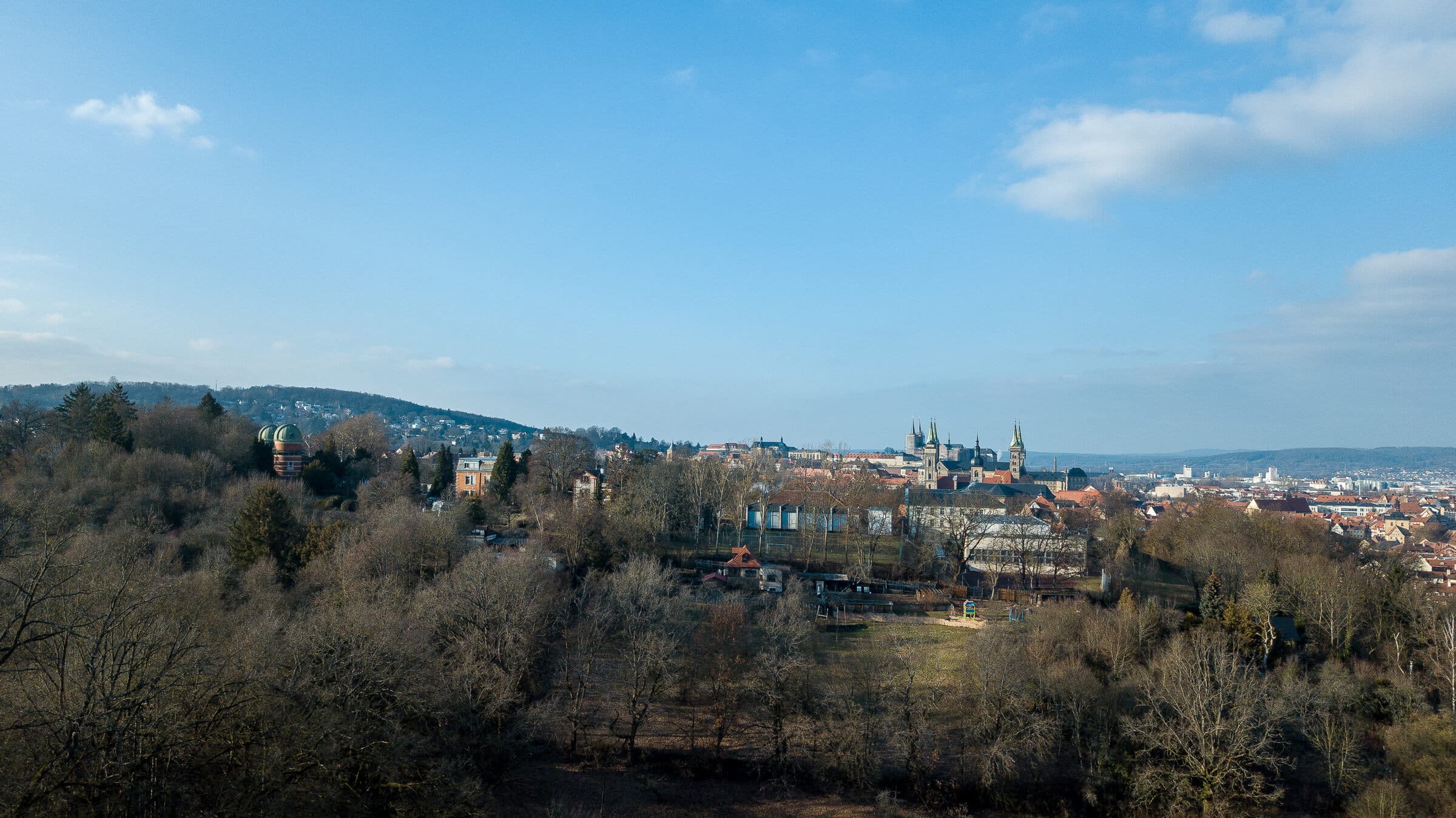 Blick über Bamberg mit dem Bamberger Dom und dem Kloster Michaelsberg